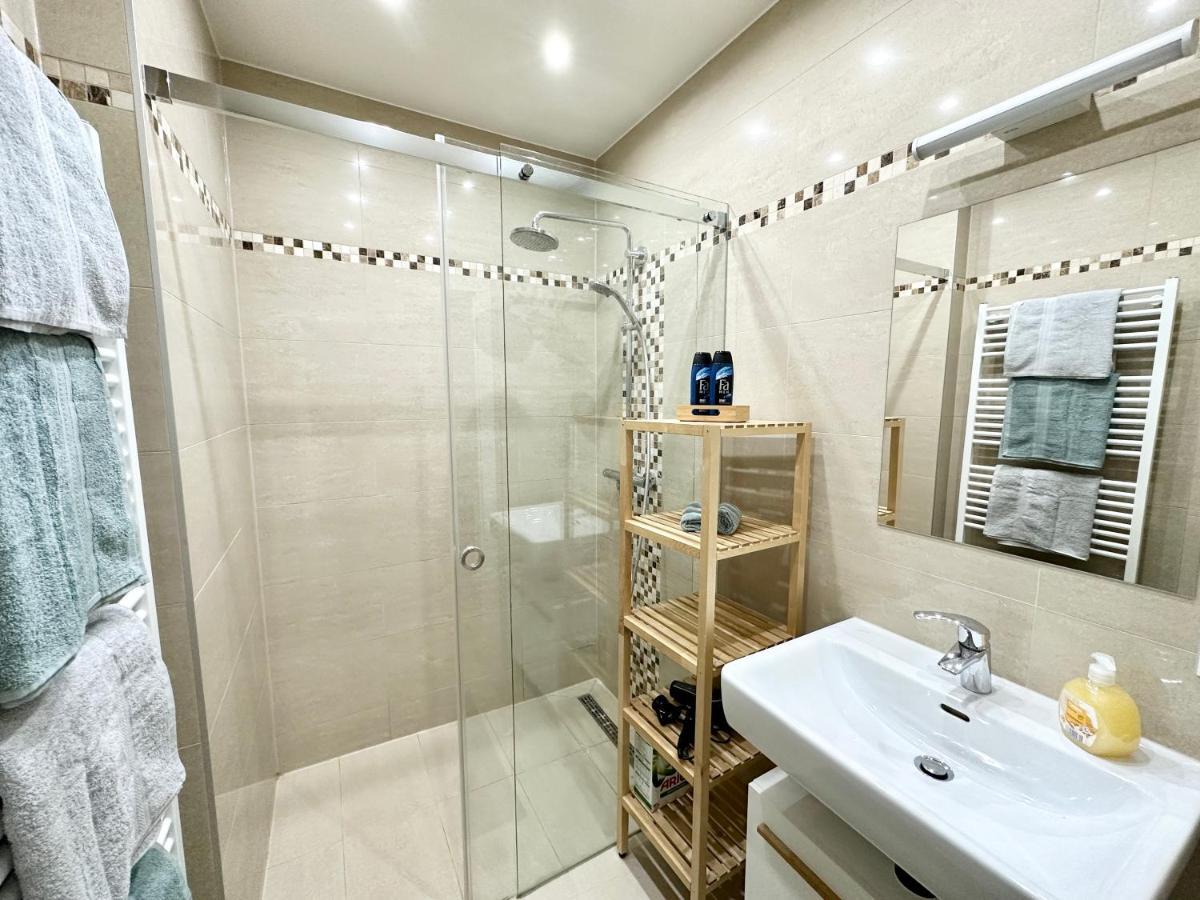 Book-A-Room Panda-Apartments Viena Exterior foto