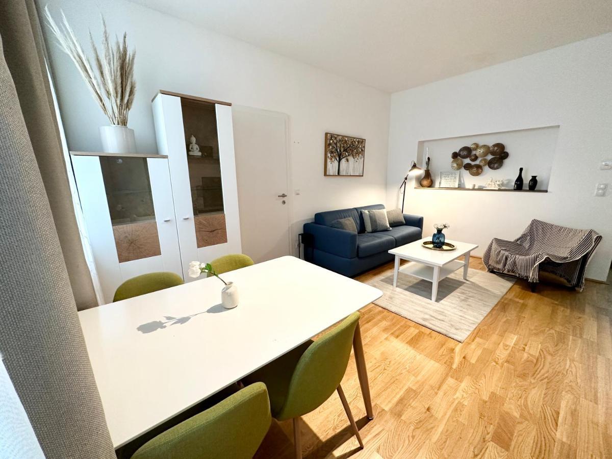 Book-A-Room Panda-Apartments Viena Exterior foto