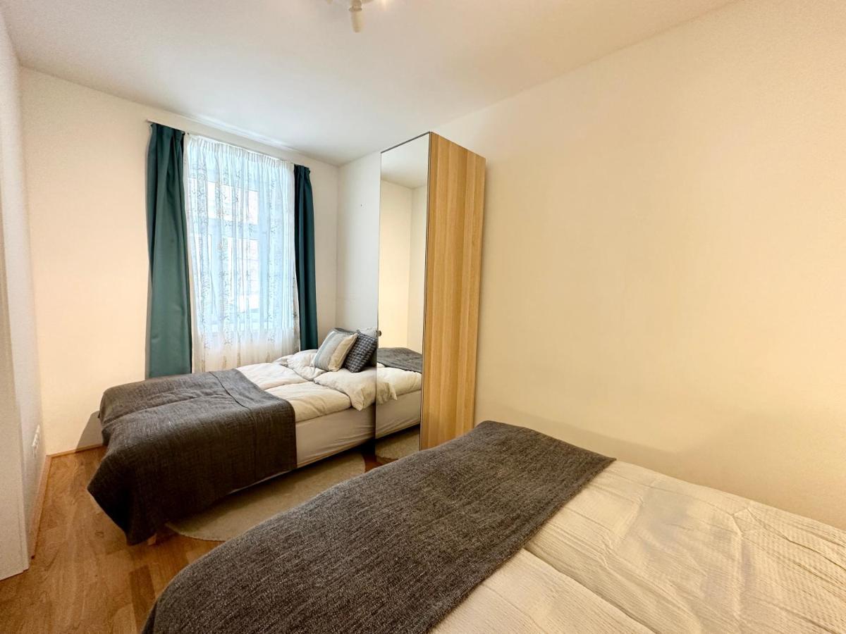 Book-A-Room Panda-Apartments Viena Exterior foto